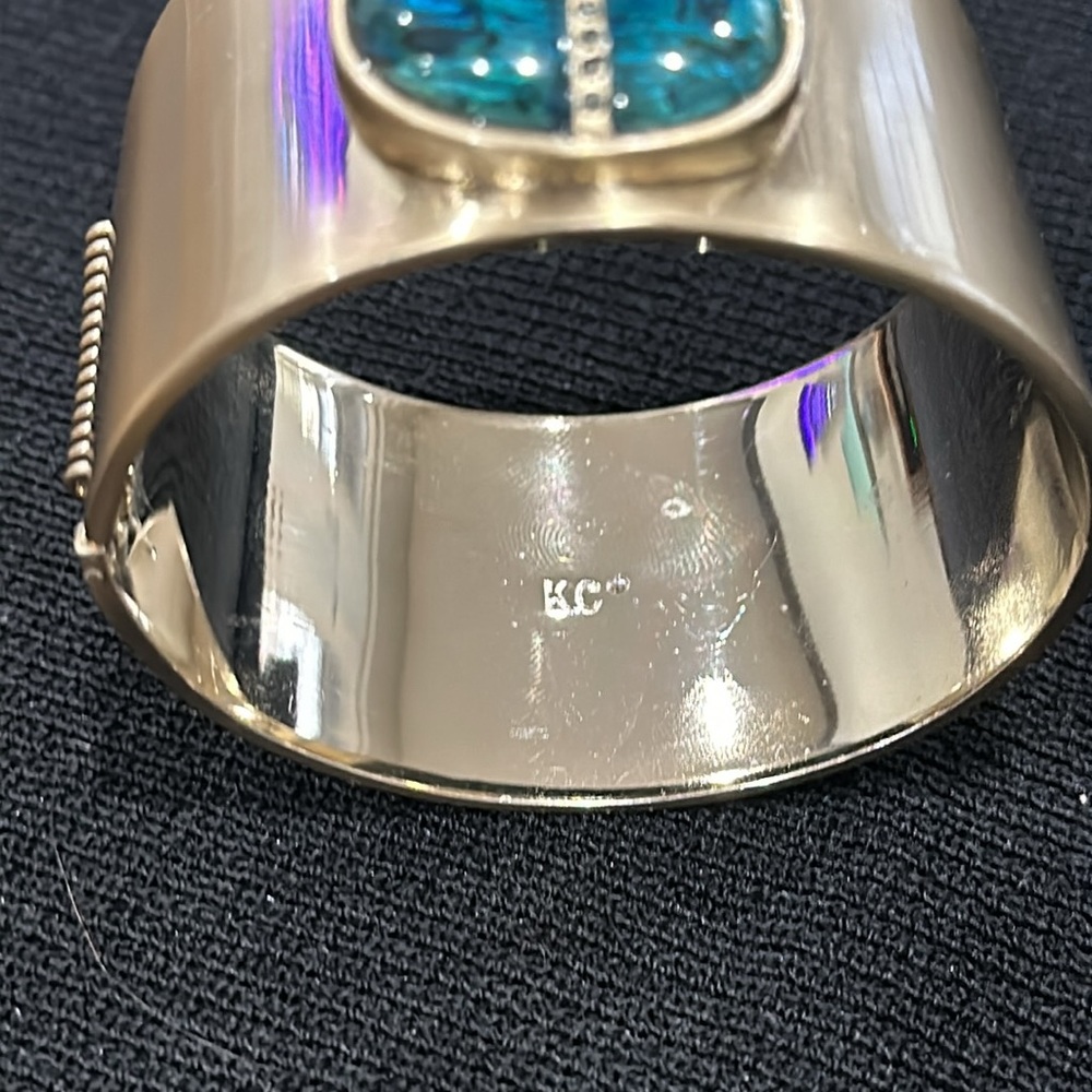 Kenneth Cole Wide Cuff With Stunning Peacock Stone With Crystal Enhancements - Picture 6 of 8